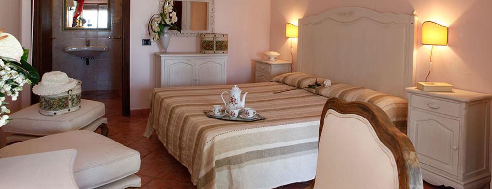 Il Poggio Dei Pettirossi Hotel Bevagna Exterior photo
